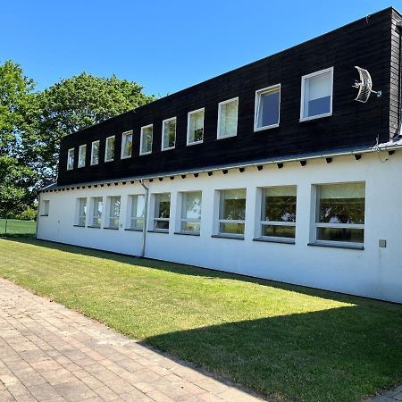 Osrodek Konferencyjno-Wypoczynkowy Hostel Chojna Exterior photo